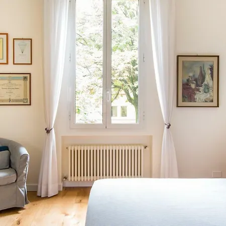 Chez Fratellini, Deluxe Flat With Garden & Parking
